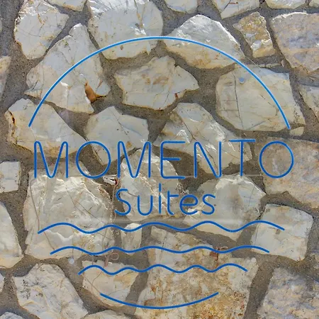 Momento Ξενοδοχείο με διαμερίσματα