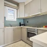 Momento شقة فندقية 4*
